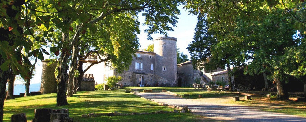 L'allée du Château de Liviers